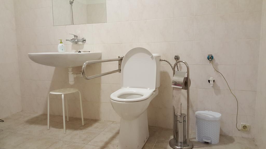 Penzion Eqilon Hotel Mělník Buitenkant foto